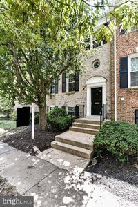 9302 Silver Mill Pl, Fairfax, VA, 22031