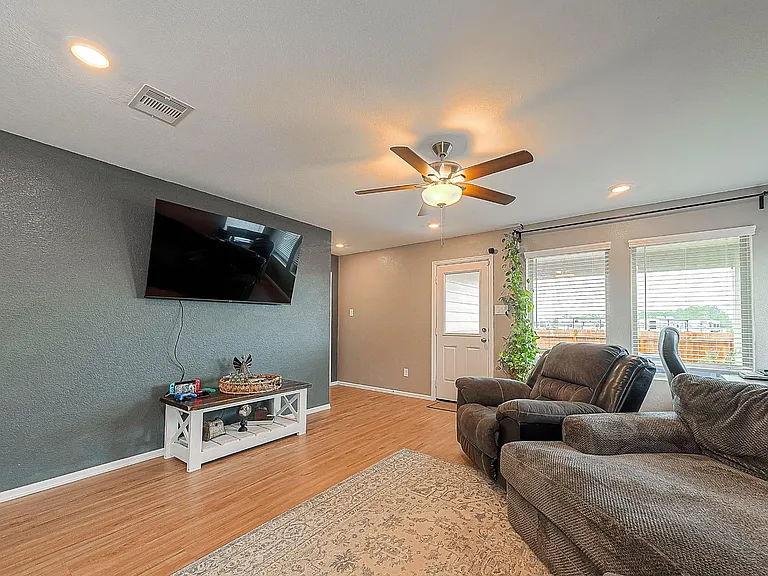 768 Delaney Cove Ct — Photo 7