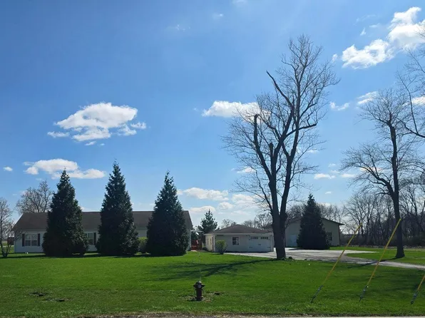 10741 W 141st Ave, Cedar Lake, IN 46303