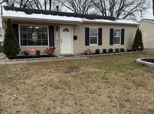 2817 Park Brook Ln, Louisville, KY 40213