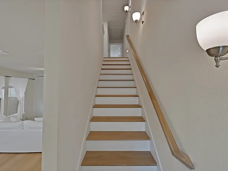 7608 Resting Mews — Photo 6