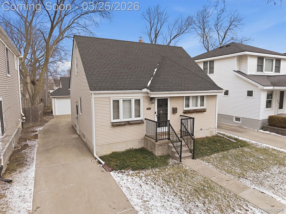 1st image of 1267 Webster St
