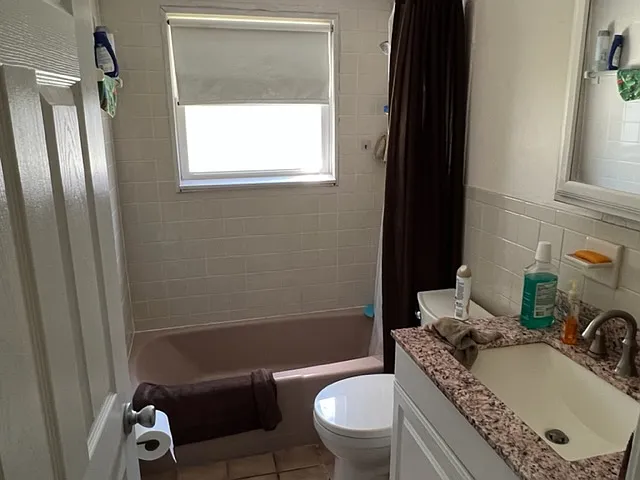 115 Royal Dane Ln #7 — Photo 7