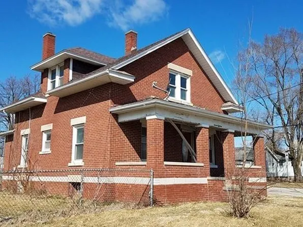 718 N Griffin St, Danville, IL 61832
