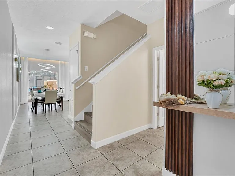 8958 Cat Palm Rd — Photo 2