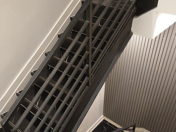 2nd image of 227 Winthrop St #10F