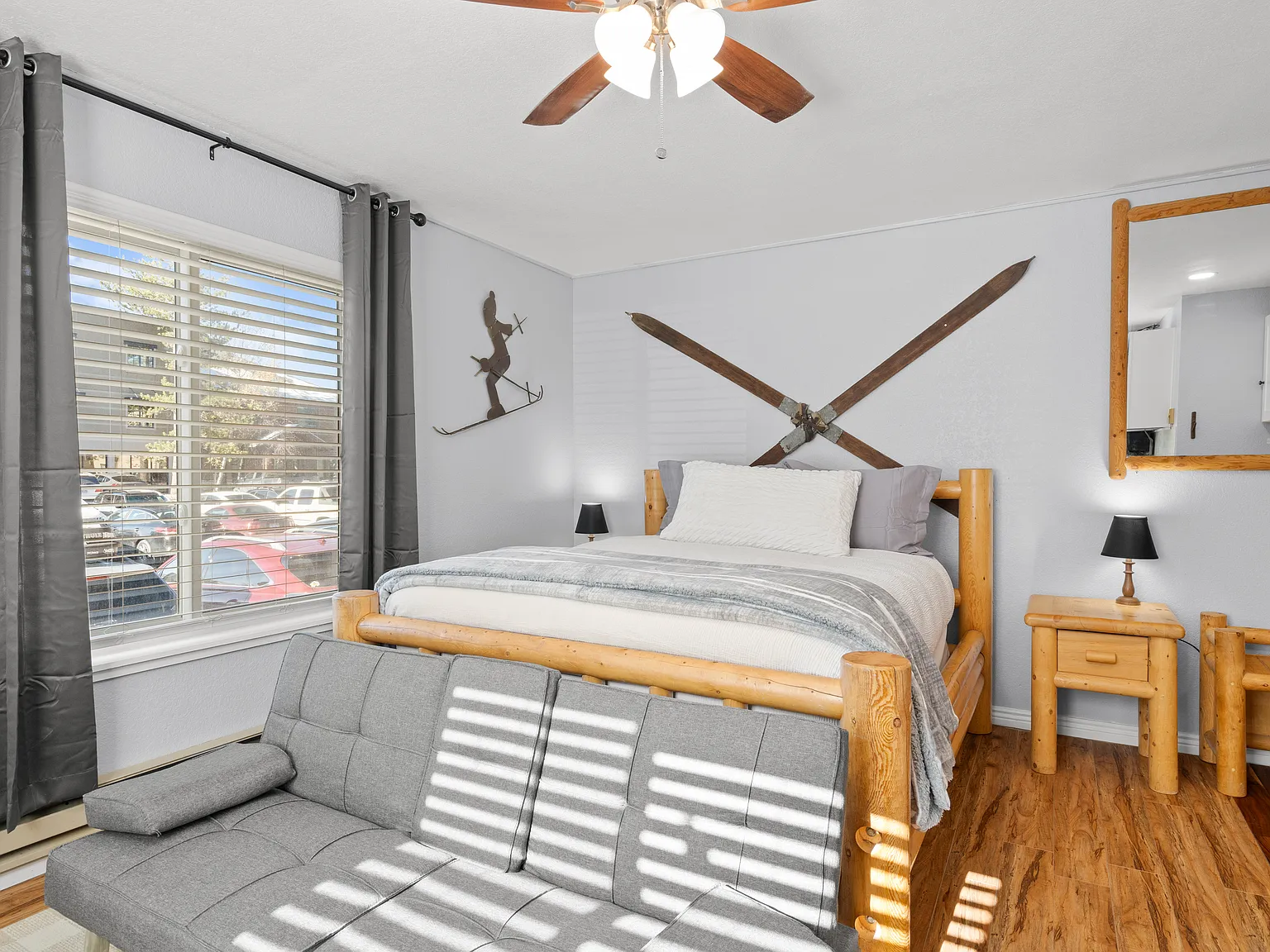 Studio, 312 sqft, $2,600 — Photo 4