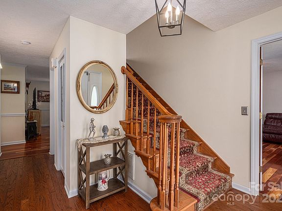 3rd image of 112 Ocean Dr