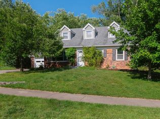 2111 S Montclair Ave, Bloomington, IN