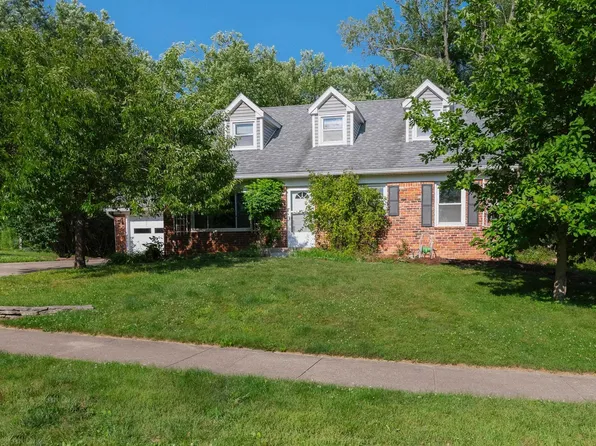 2111 S Montclair Ave, Bloomington, IN 47401