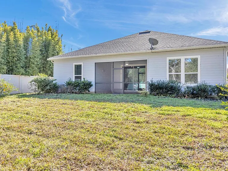 275 Renwick Pkwy — Photo 34