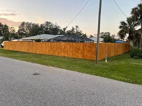 2490 Mockingbird St — Photo 4