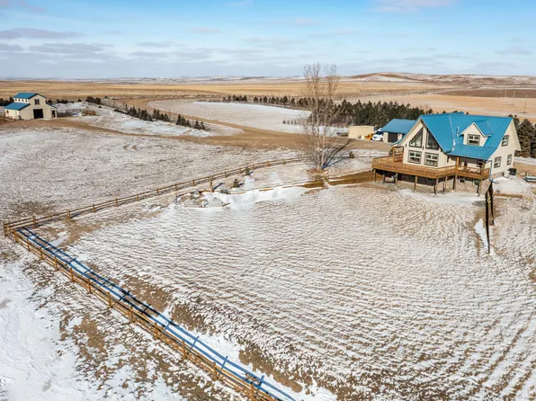 8335 12th Ave, Fort Yates, ND 58538