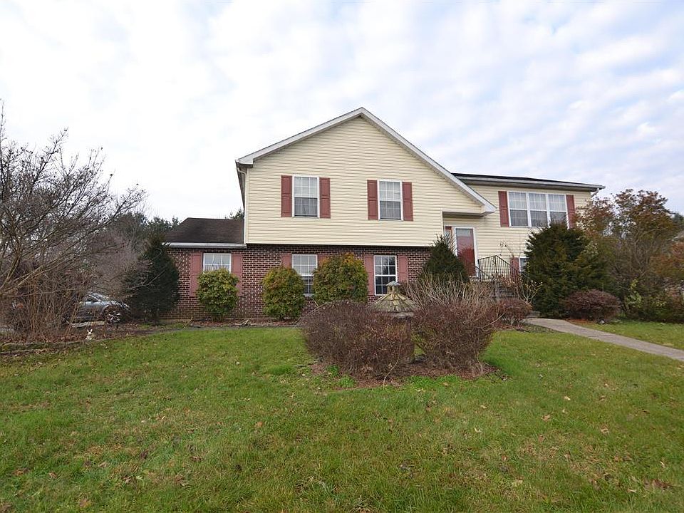 1st image of 141 Debbie Ln