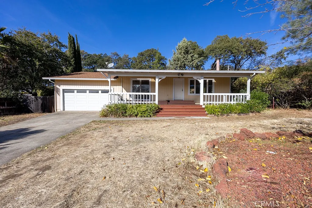 18686 Marine View Rd photo 1