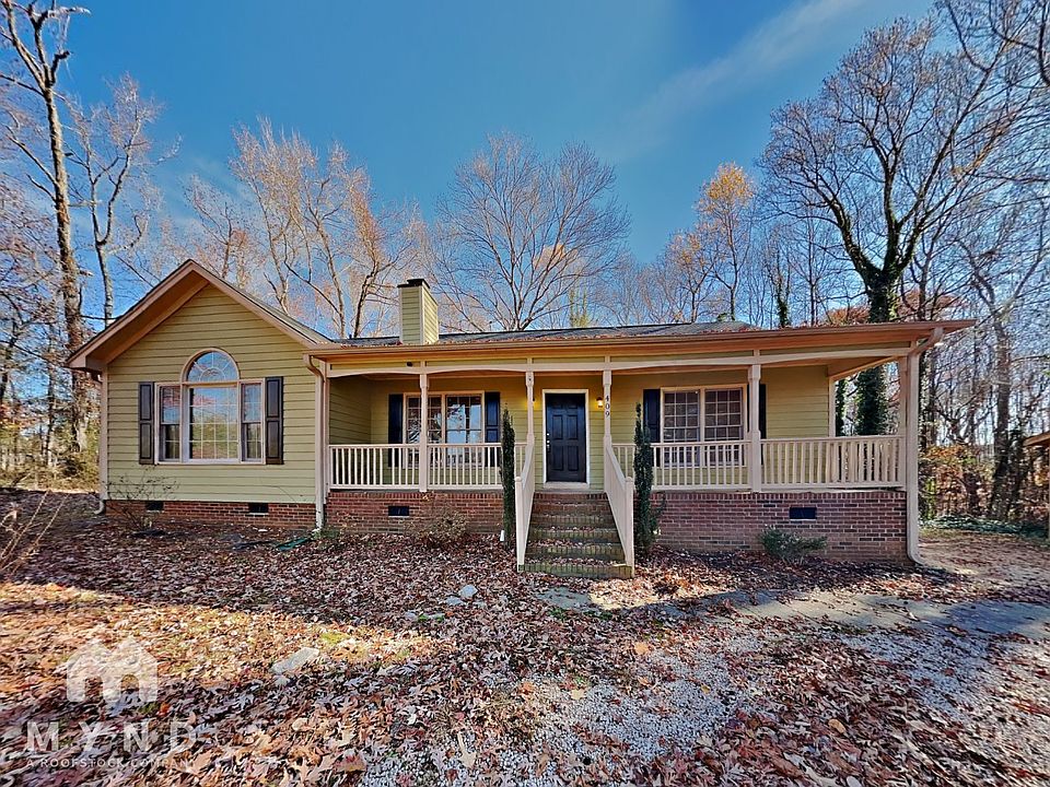 1st image of 409 Triple Crown Cir