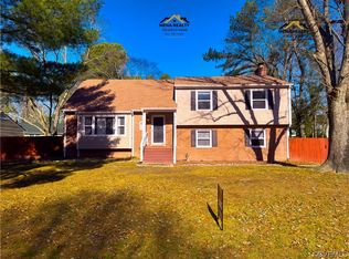 9776 Fordwych Dr, North Chesterfield, VA 23236