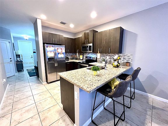 5th image of 1393 SE 24th Ter #1393
