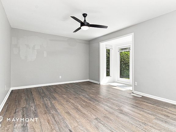 3rd image of 3310 Jules Dr