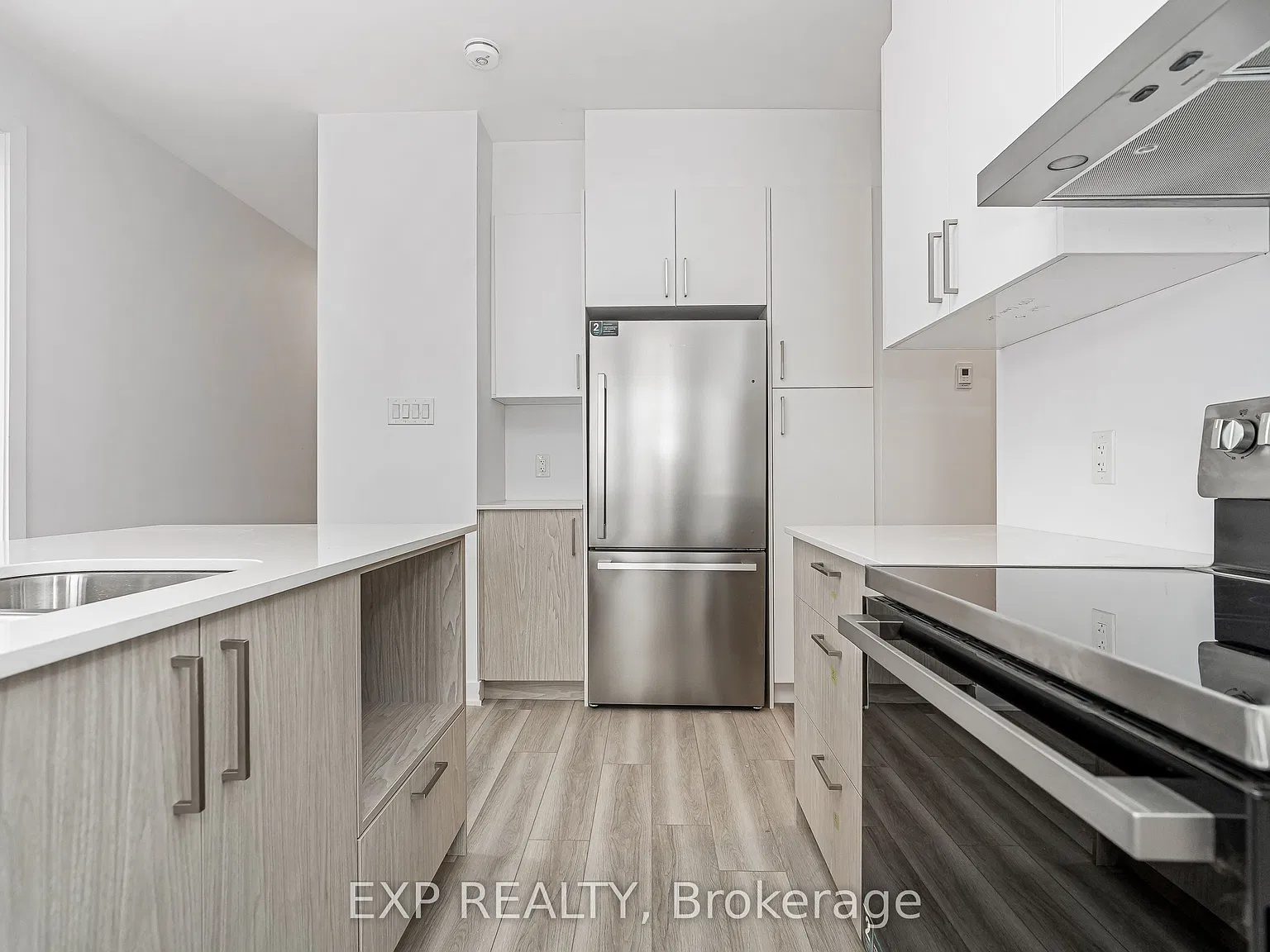 2 bed, $2,200 — Photo 4