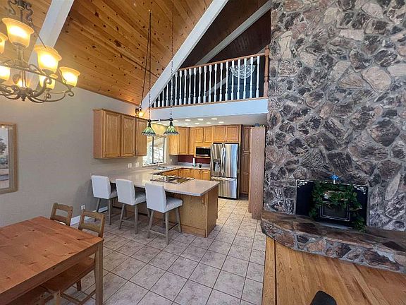 5th image of 4230 Travis Heights Rd