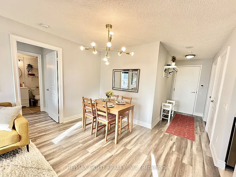 10 Northtown Way #1608 — Photo 17