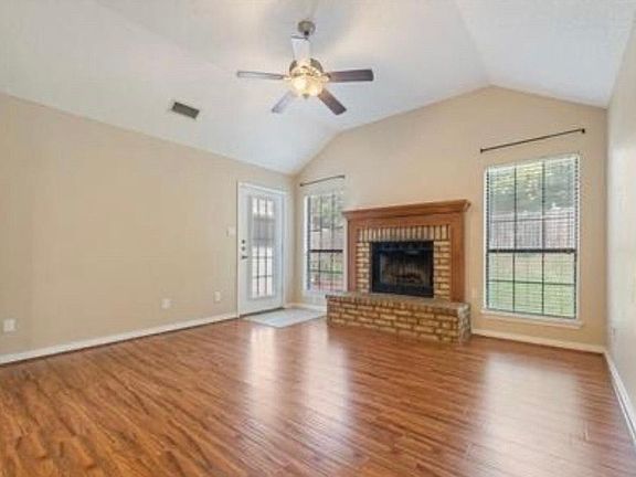 2nd image of 301 Blackfoot Dr