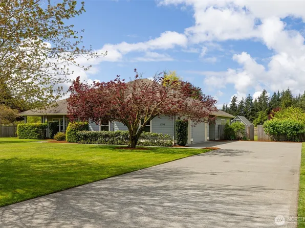 5745 Willow Springs Way, Ferndale, WA 98248