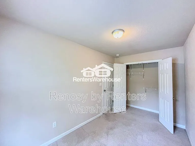 4139 Franklin St — Photo 38