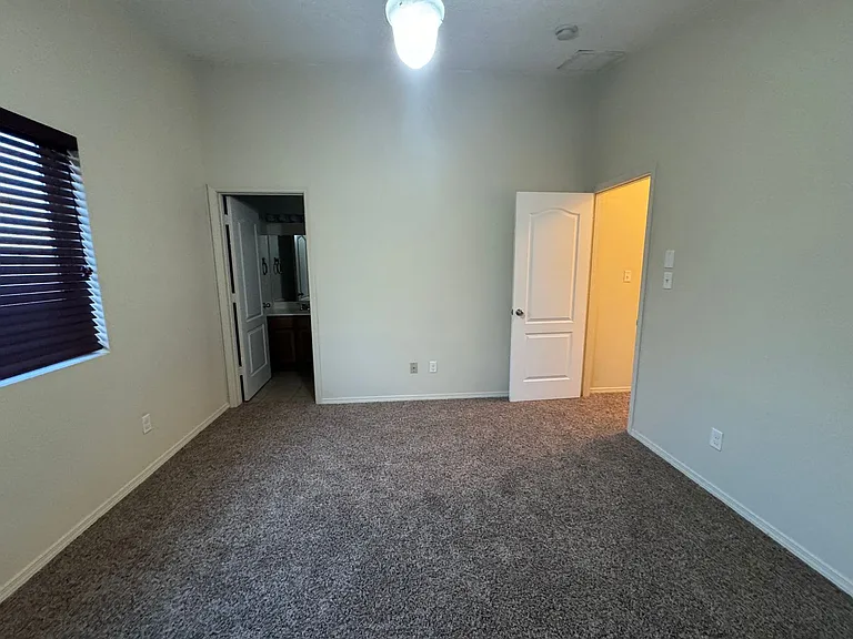 950 Desert Senna Ave SW — Photo 14