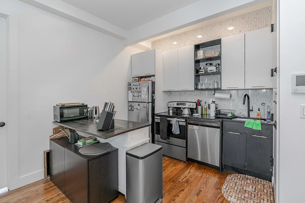 Building Photo - 317 Bushwick Ave #2A