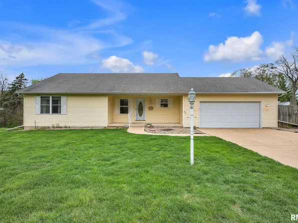 3325 N Knott Ln, Peoria, IL 61604