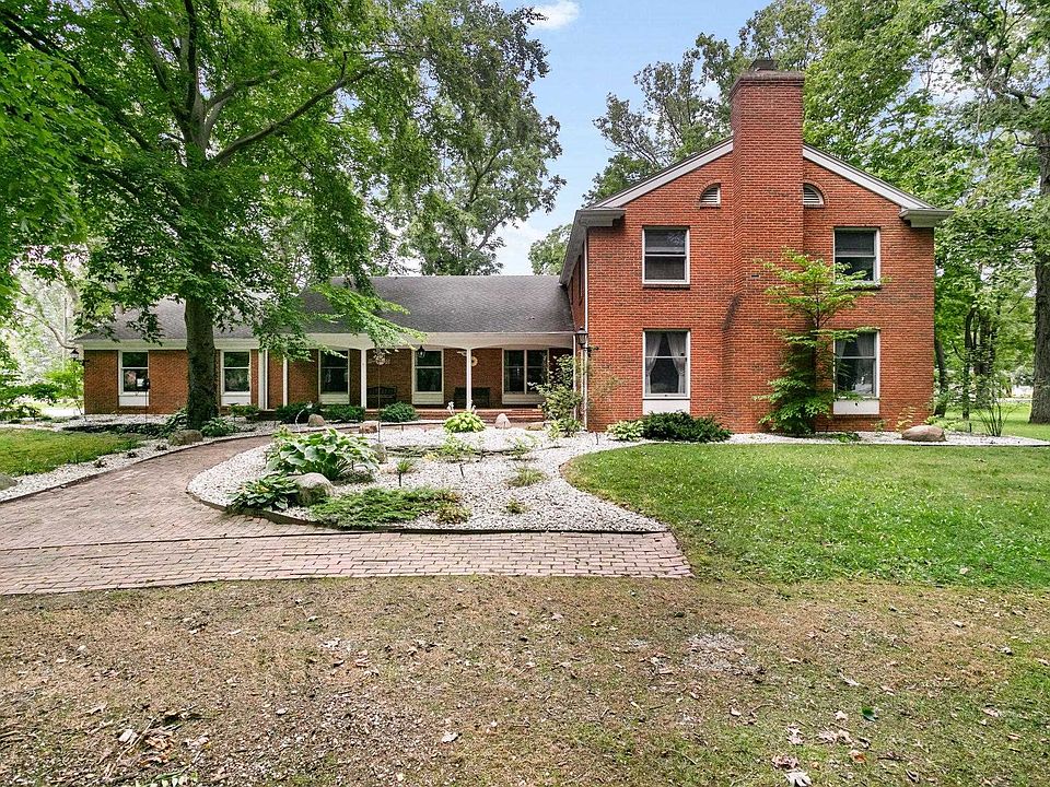 1st image of 2727 Martin Manor Dr