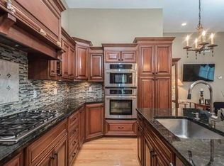 34 John Adams Dr, Norwell, MA 02061