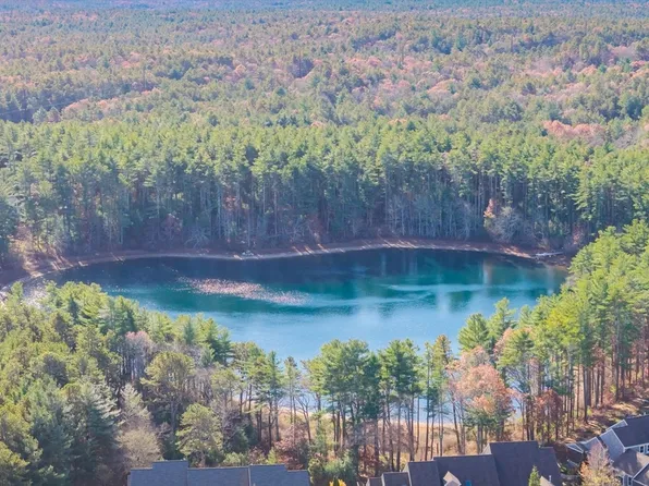 16 Rebeccas Lndg #16, Plymouth, MA 02360