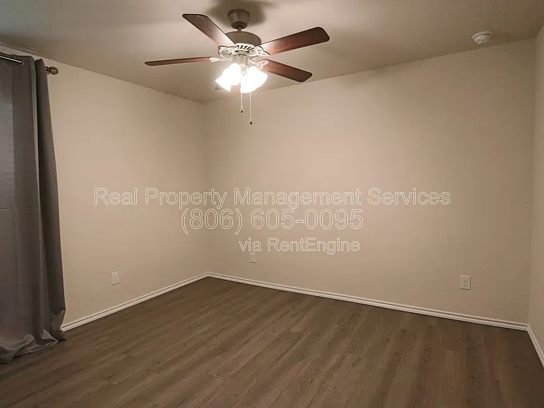 3723 Pontiac Ave — Photo 8