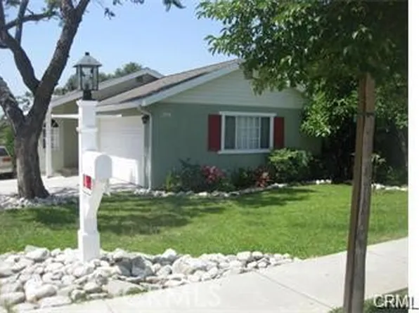 300 W Laurel Ave, Sierra Madre, CA 91024