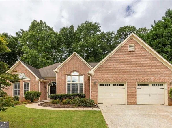 3445 Fox Hollow Dr, Marietta, GA 30068