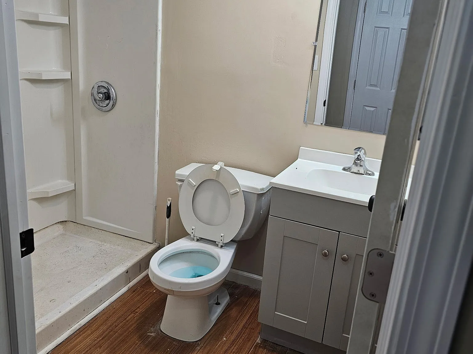 4 bed, 3400 sqft, $1,875 — Photo 4