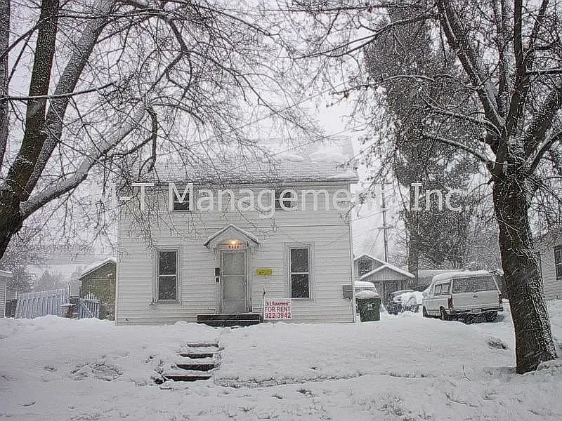 820 W Dalton Ave