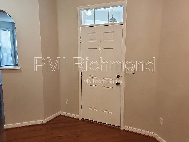 1252 Providence Knoll Dr — Photo 4