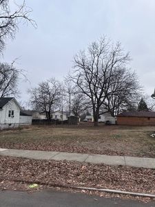 806 S East St, Bloomington, IL, 61701