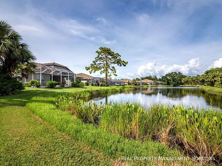 8737 Pebble Creek Ln — Photo 45