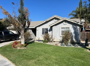 96 Tangelo Ave, Los Banos, CA 93635