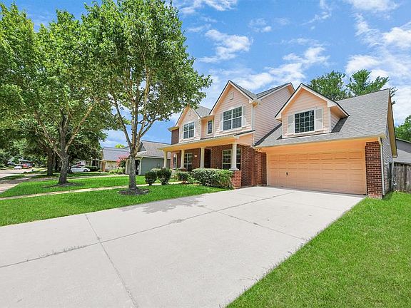 3rd image of 1530 Fairview Dr