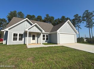 2701 Bouie Rd, Poplarville, MS 39470
