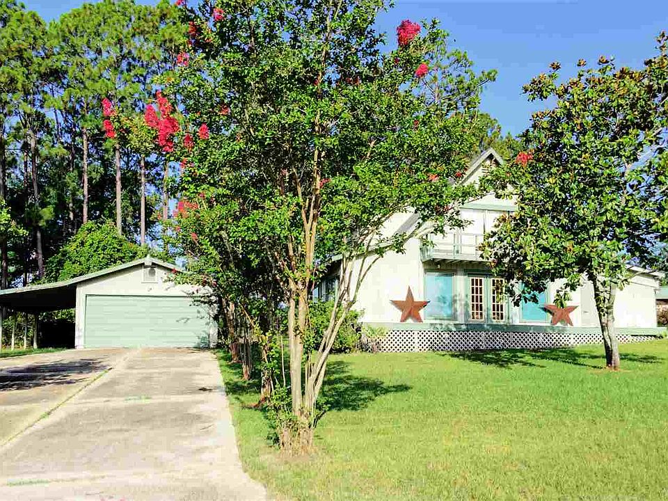 1st image of 267 Longleaf W