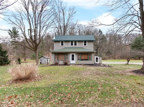 5754 Cedar Valley Rd, Burbank, OH 44214