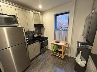 2719 23rd St APT 2C, Astoria, NY 11102