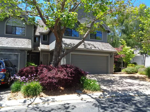 133 Southampton Ln #C, Santa Cruz, CA 95062